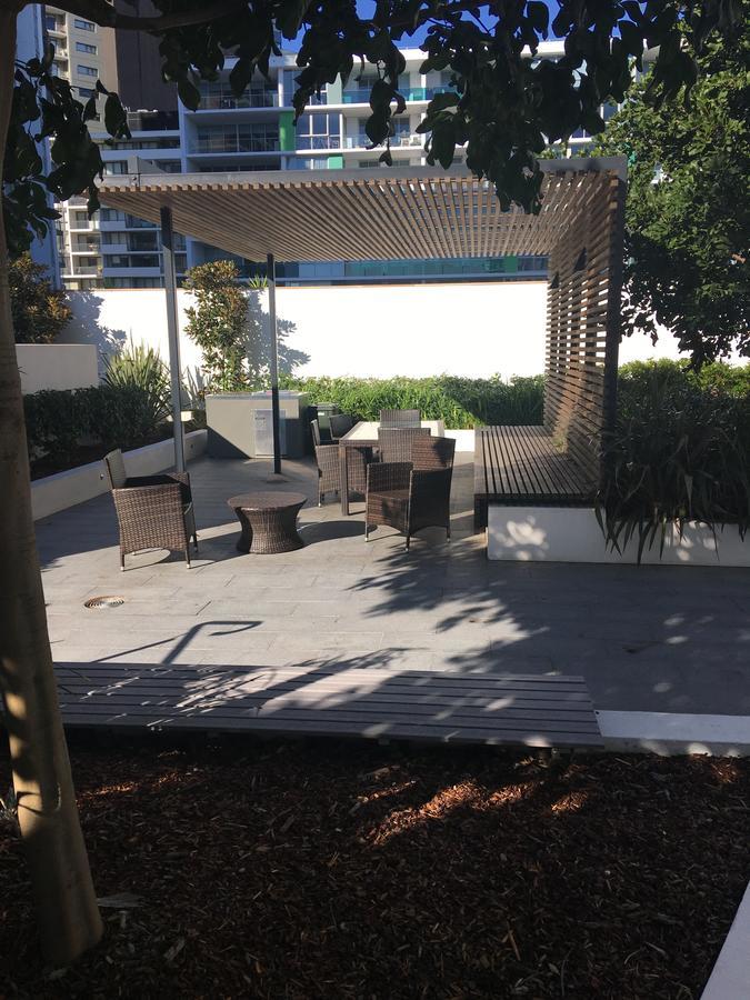 Panoramic Views In Luxurious Brand New Apartment Sidney Exterior foto