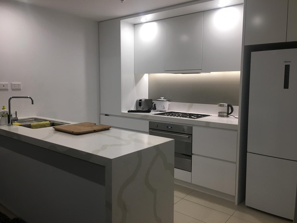 Panoramic Views In Luxurious Brand New Apartment Sidney Exterior foto